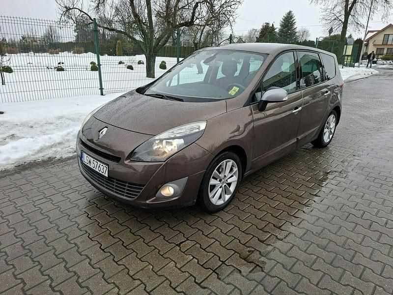 Używany Renault Grand Scénic III 110 KM (80 kW) 2011 Brązowy Minivan