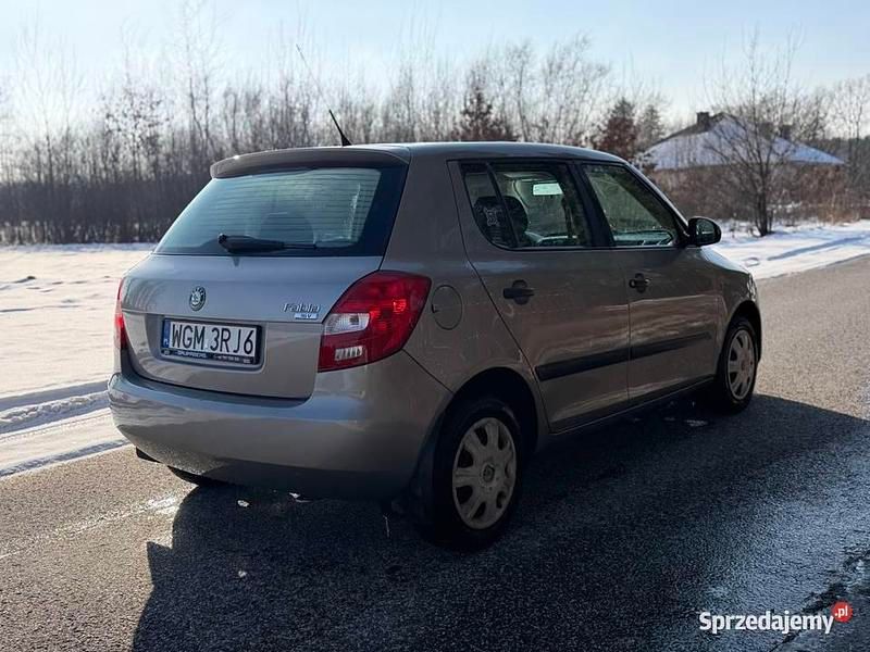 Używany Skoda Fabia 2009 Beżowy Hatchback