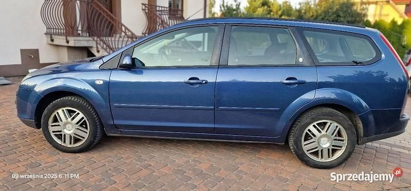 Używany 2005 Ford Focus Ghia Kombi | 5500 zł (Dobra cena) - Obraz 1/4