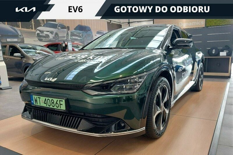 Zielony ciemny (metalik) Używany 2022 Kia EV6 2 SUV | 169 000 zł - Obraz 1/4