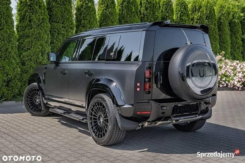 Nowe 2025 Land Rover Defender SUV | 419 900 zł - Obraz 1/4