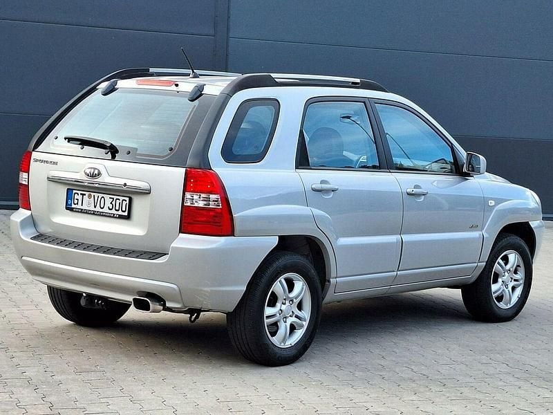 Używany Kia Sportage Active 141 KM (103 kW) 2007 Srebrny SUV