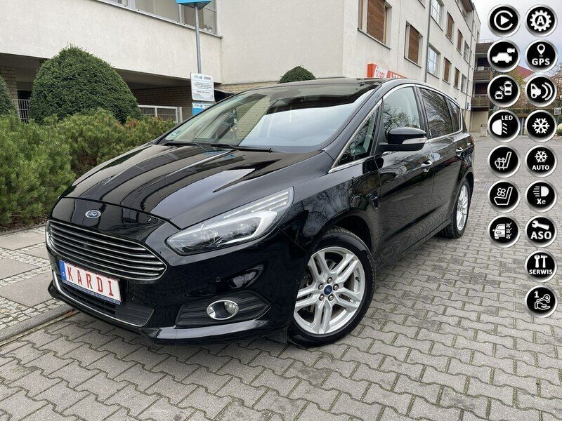 Czarny Używany 2016 Ford S-MAX Titanium Minivan | 49 900 zł - Obraz 1/4