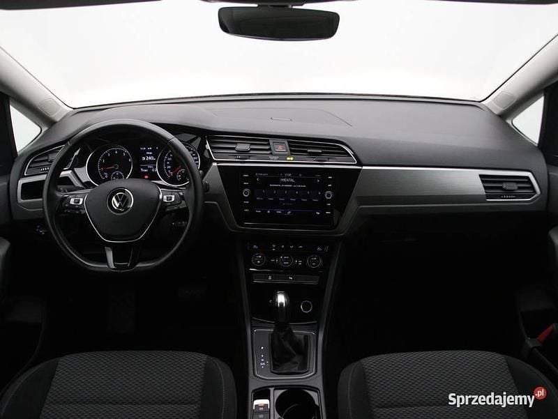 Czarny Używany 2020 VW Touran Comfortline Minivan | 74 499 zł (Super Cena) - Obraz 1/4