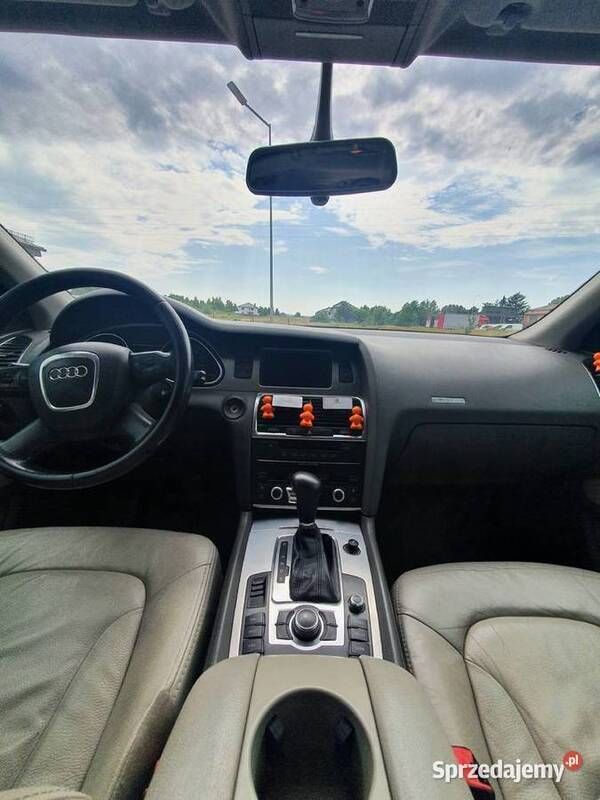 Używany 2007 Audi Q7 SUV | 30 000 zł (Uczciwa cena) - Obraz 1/4