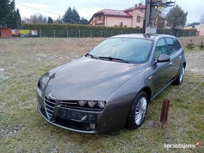 Używany 2006 Alfa Romeo 159 Kombi | 7900 zł (Uczciwa cena) - Obraz 1/4