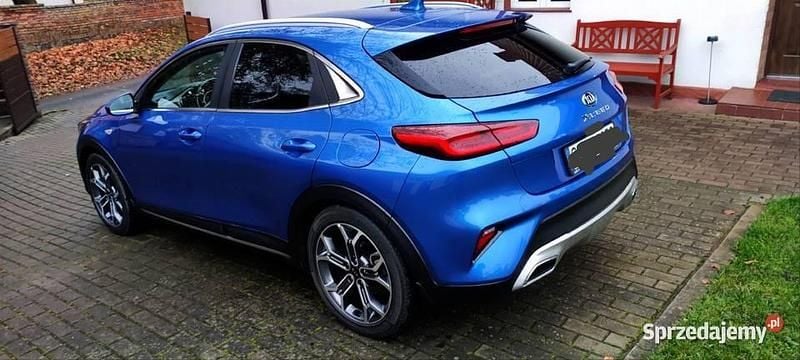 Używany Kia XCeed 140 KM (102 kW) 2020 Niebieski SUV