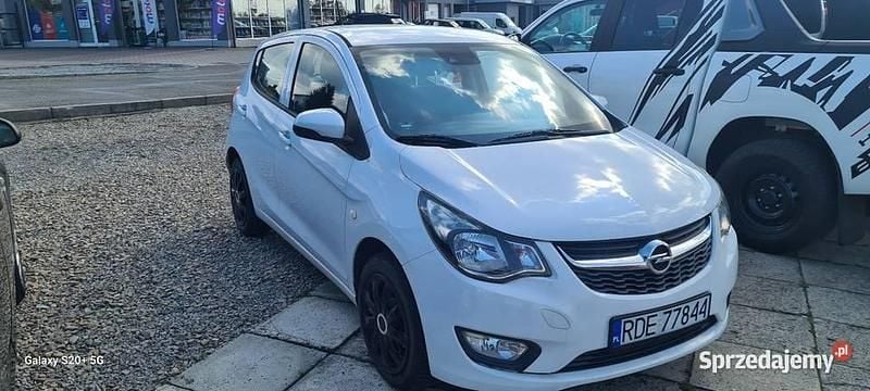 Biały Używany 2015 Opel Karl Hatchback | 21 500 zł (Uczciwa cena) - Obraz 1/3