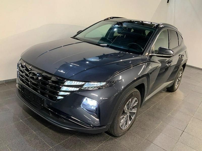 Bordowy Używany 2022 Hyundai Tucson SUV | 97 000 zł (Uczciwa cena) - Obraz 1/4