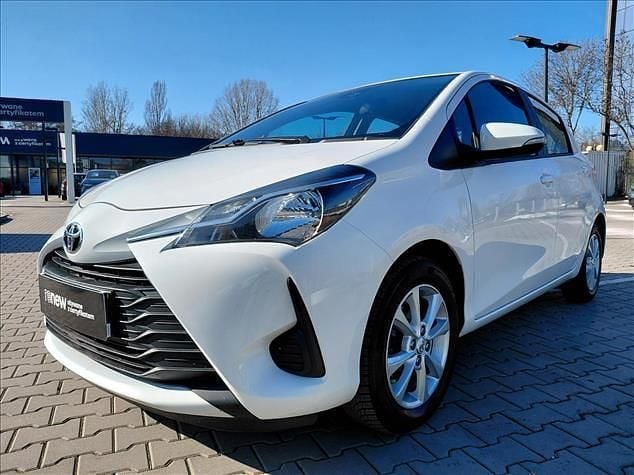 Używany Toyota Yaris Comfort 2021 Biały Hatchback
