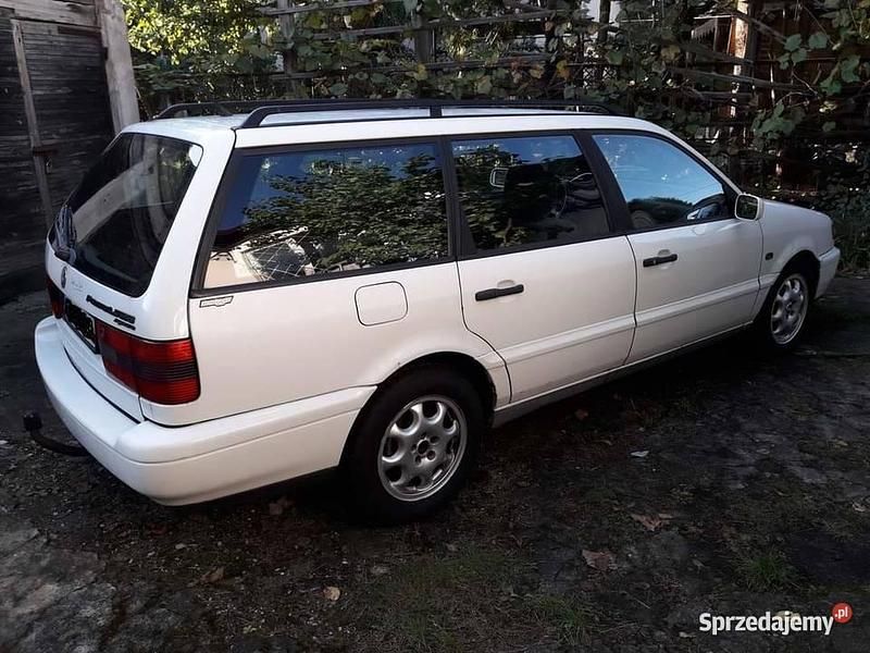 Używany VW Passat GTI 1995 Biały Kombi