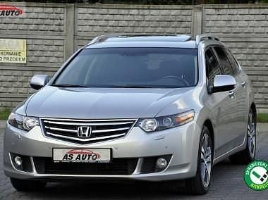 Szary Używany 2009 Honda Accord Executive Kombi | 26 850 zł (Drogi) - Obraz 1/4