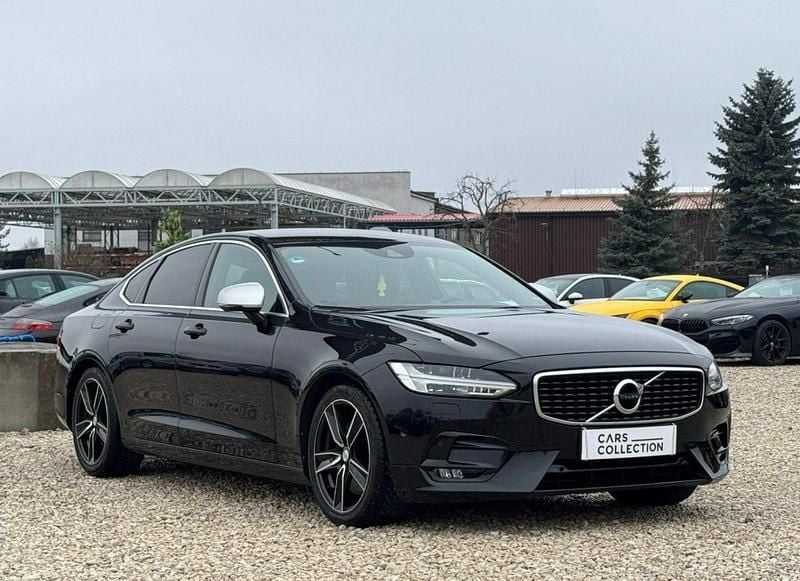 Używany Volvo S90 255 KM (187 kW) 2017 Czarny (metalik) Sedan/Limuzyna