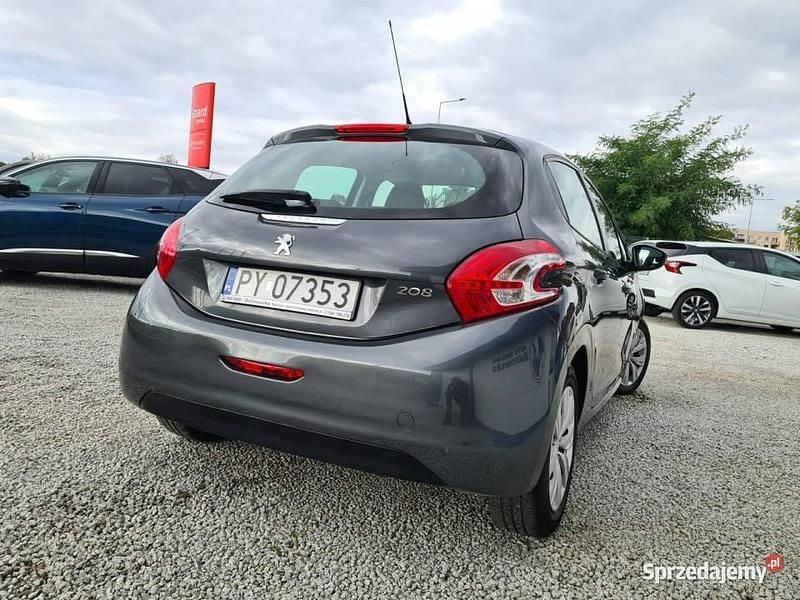 Szary Używany 2013 Peugeot 208 Hatchback | 17 900 zł (Drogi) - Obraz 1/4