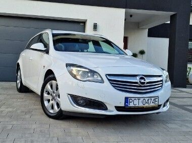 Biały Używany 2013 Opel Insignia Country Tourer Kombi | 37 200 zł (Uczciwa cena) - Obraz 1/4