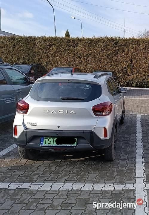 Srebrny Używany 2023 Dacia Spring Expression Hatchback | 50 000 zł - Obraz 1/1