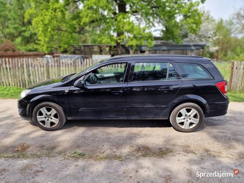 Używany 2009 Opel Astra Kombi | 15 000 zł (Drogi) - Obraz 1/4