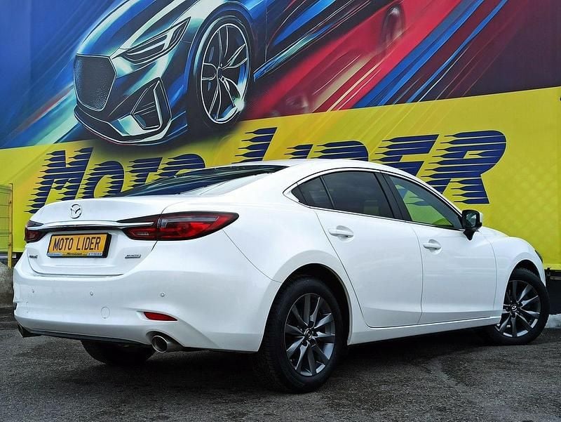 Używany Mazda 6 145 KM (106 kW) 2018 Biały Sedan/Limuzyna