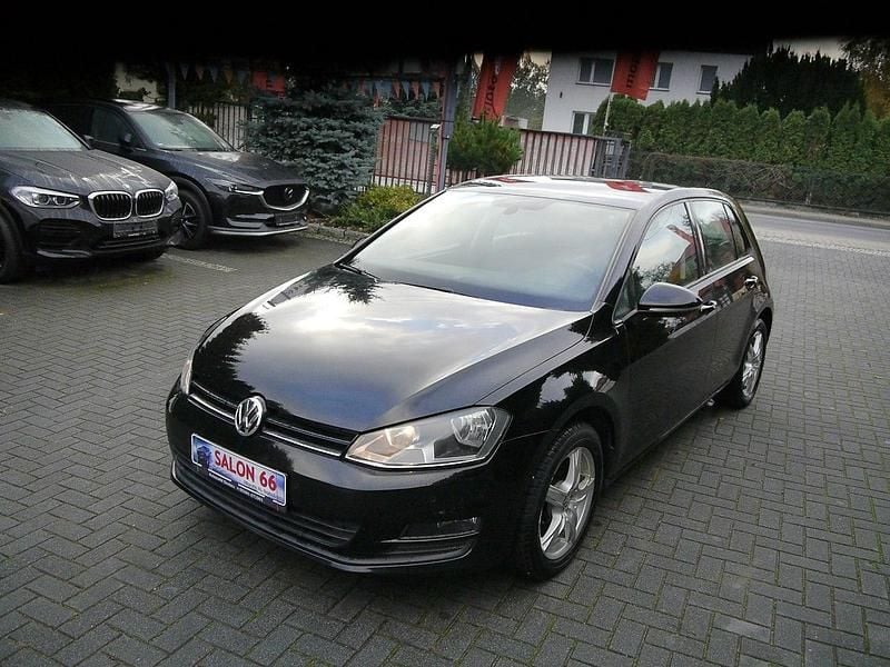 Używany VW Golf VII 110 KM (80 kW) 2015 Czarny (metalik) Hatchback