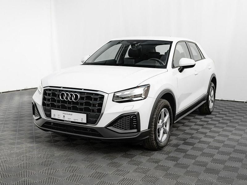 Używany Audi Q2 Comfort 150 KM (110 kW) 2023 Biały SUV
