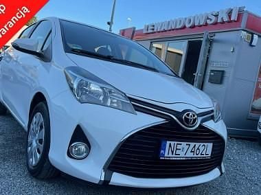 Biały Używany 2015 Toyota Yaris Hatchback | 34 900 zł (Uczciwa cena) - Obraz 1/4