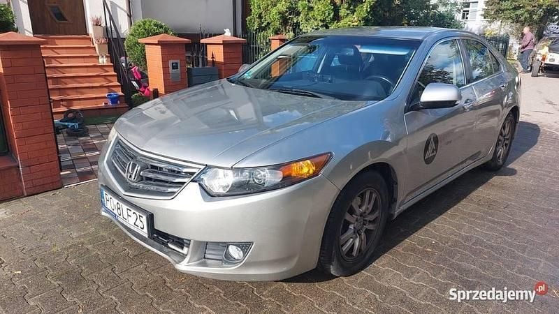 Srebrny Używany 2009 Honda Accord Elegance Sedan/Limuzyna | 32 000 zł (Uczciwa cena) - Obraz 1/4