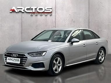 Używany Audi A4 Advanced 163 KM (119 kW) 2022 Srebrny Sedan/Limuzyna