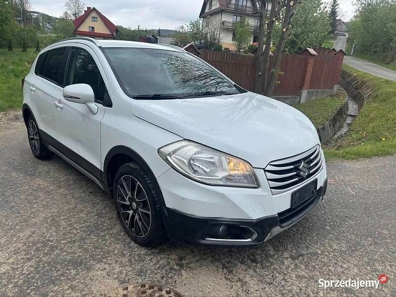 Używany Suzuki SX4 S-Cross 120 KM (88 kW) 2014