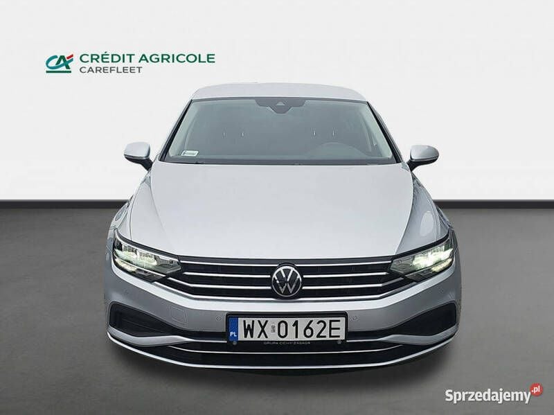 Srebrny Używany 2021 VW Passat Business Sedan/Limuzyna | 74 600 zł (Super Cena) - Obraz 1/4