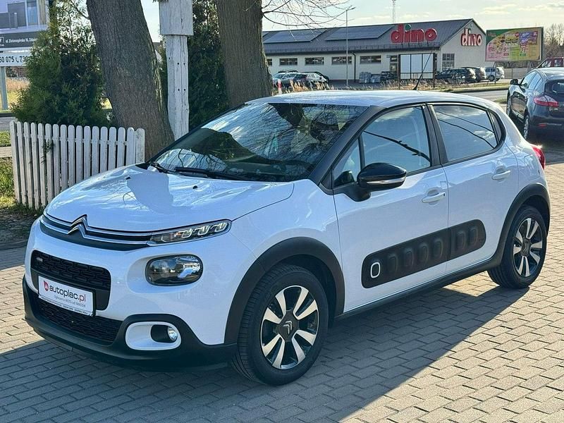 Używany Citroën C3 82 KM (60 kW) 2017 Biały Hatchback