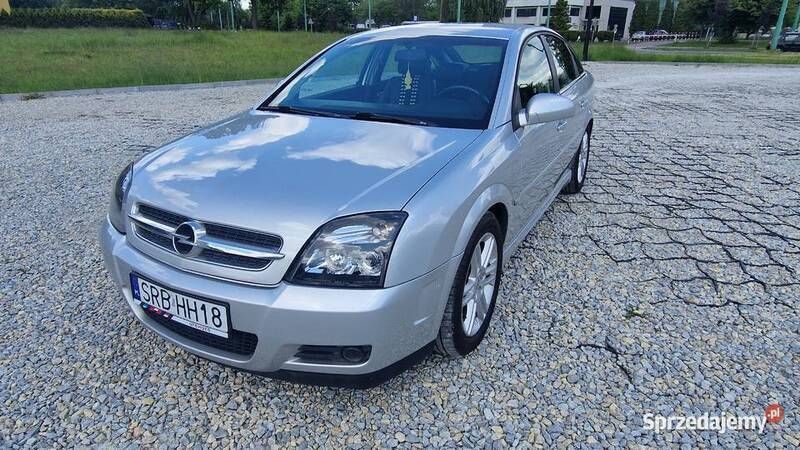 Srebrny Używany 2003 Opel Vectra Hatchback | 8500 zł (Uczciwa cena) - Obraz 1/4