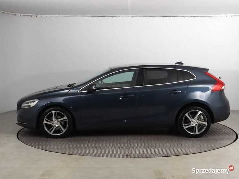 Używany Volvo V40 2016 Szary Hatchback
