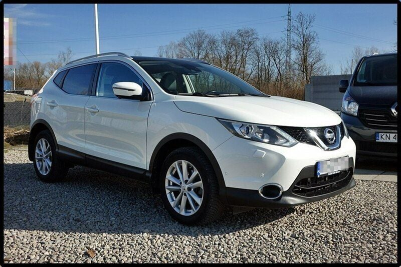 Biały Używany 2015 Nissan Qashqai SUV | 59 900 zł (Dość drogi) - Obraz 1/4