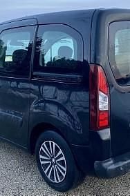Używany Peugeot Partner 92 KM (67 kW) 2012 Czarny Minivan