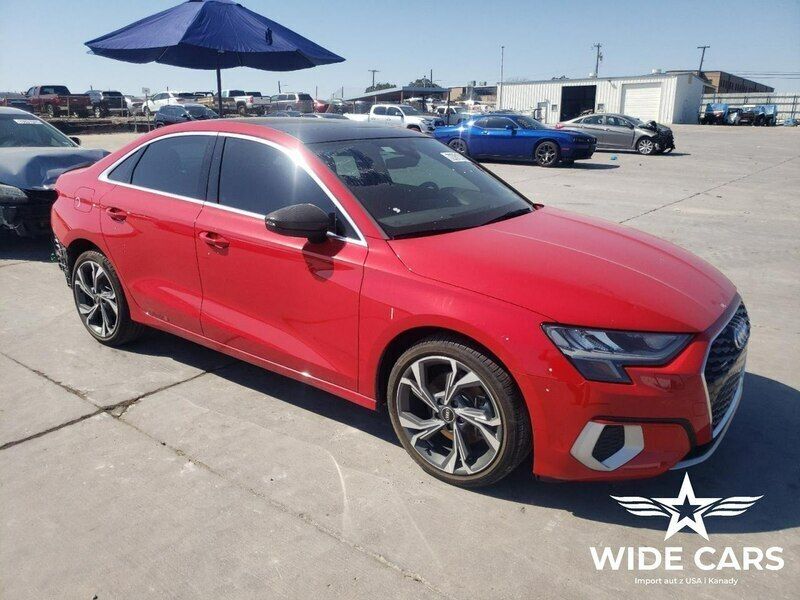 Czerwony (metalik) Używany 2022 Audi A3 Sedan/Limuzyna | 69 600 zł - Obraz 1/4