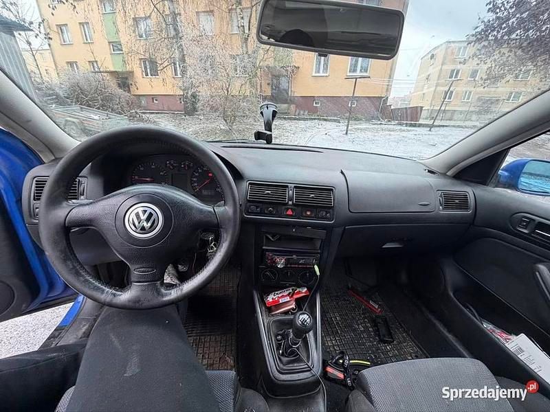 Używany VW Golf IV 1998 Niebieski Hatchback