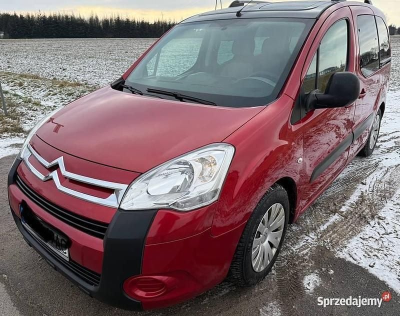 Używany Citroën Berlingo 2010 Czerwony Minivan