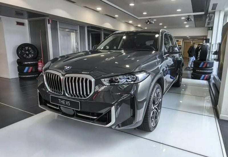 Szary (metalik) Nowe 2025 BMW X5 SUV | 359 397 zł (Super Cena) - Obraz 1/4