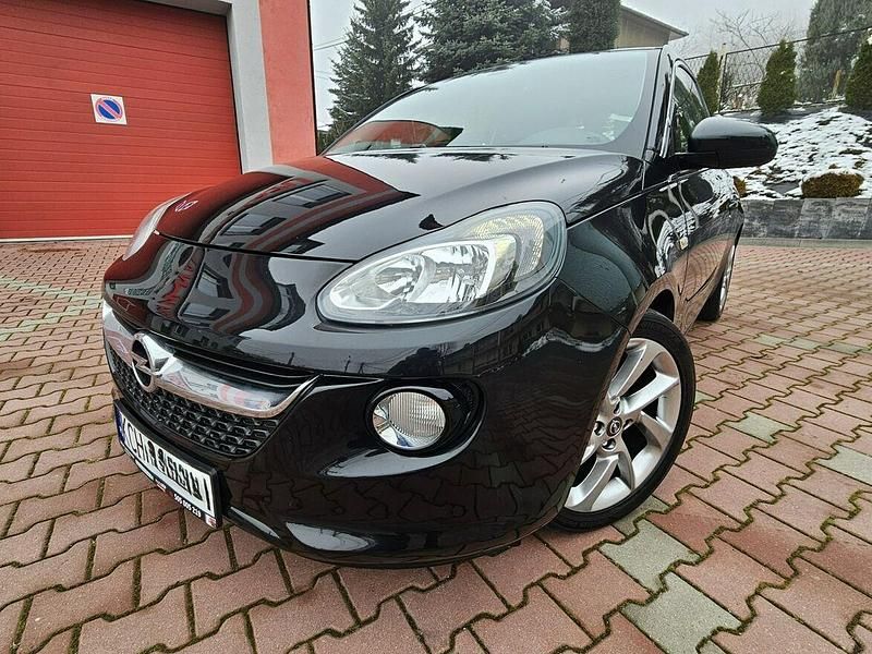 Używany Opel Adam 100 KM (73 kW) 2013 Czarny Hatchback