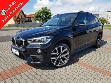 Czarny Używany 2016 BMW X1 SUV | 69 900 zł (Dość drogi) - Obraz 1/4