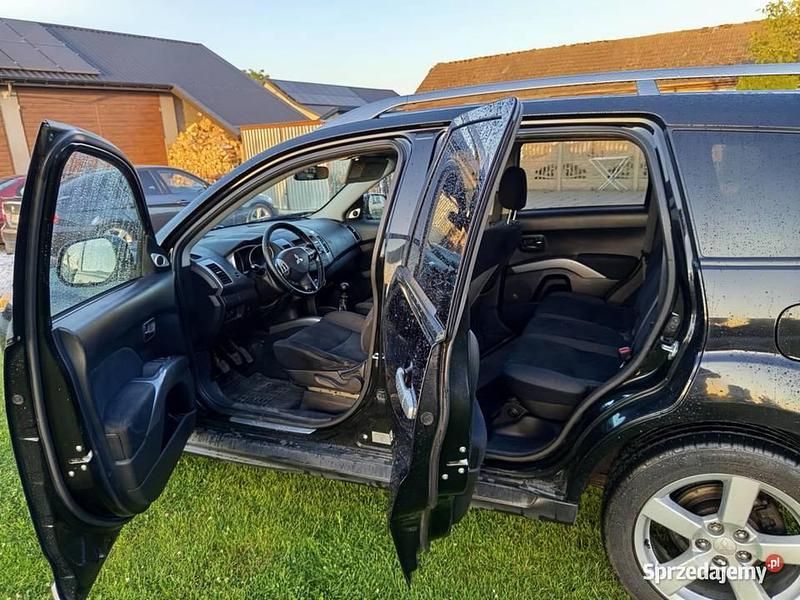Używany Mitsubishi Outlander 2009 SUV
