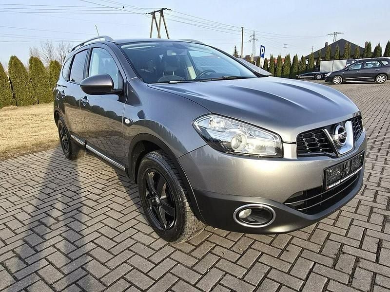 Używany Nissan Qashqai +2 141 KM (103 kW) 2012 Szary SUV