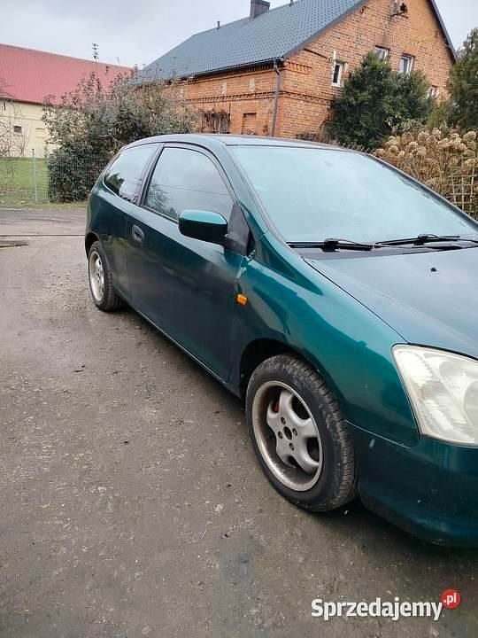 Używany Honda Civic 2002 Zielony Hatchback