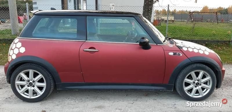 Pomarańczowy Używany 2003 Mini Cooper S Hatchback | 12 700 zł (Uczciwa cena) - Obraz 1/4