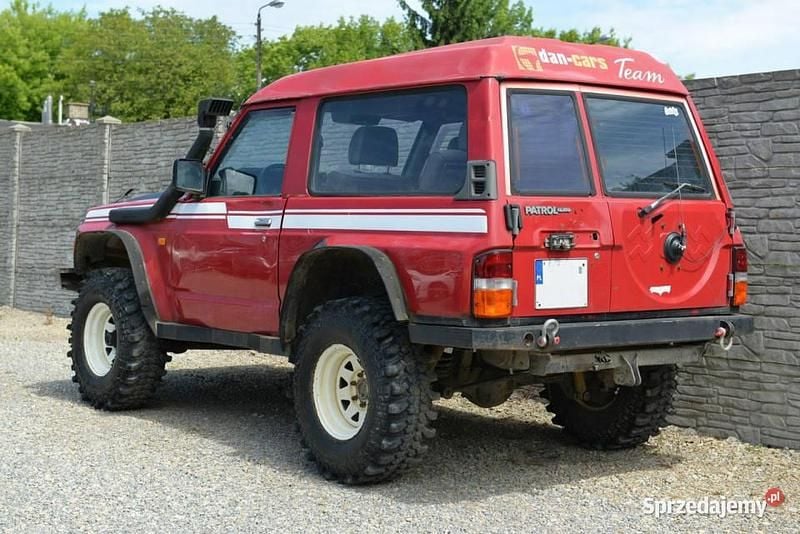 Używany Nissan Patrol 1993 Czerwony SUV