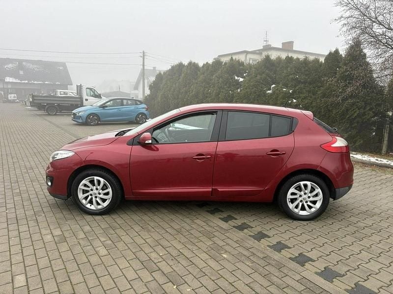 Używany Renault Mégane III 116 KM (85 kW) 2013 Bordowy (metalik) Hatchback