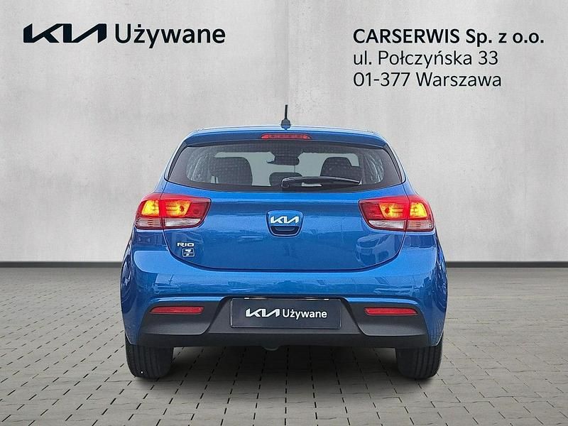 Używany Kia Rio 82 KM (60 kW) 2021 Niebieski (metalik) Hatchback