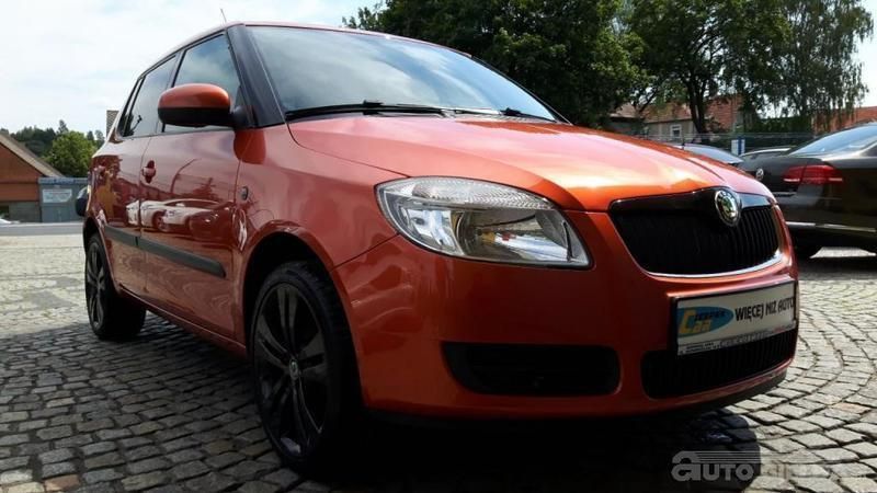 Używany Skoda Fabia 2008 Pomarańczowy metalik Hatchback