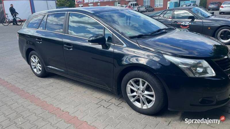 Używany 2011 Toyota Avensis | 34 900 zł (Uczciwa cena) - Obraz 1/4