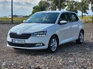 Biały Używany 2020 Skoda Fabia Ambition Hatchback | 28 905 zł (Uczciwa cena) - Obraz 1/4